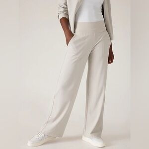 Athleta Venice Pants in Cream